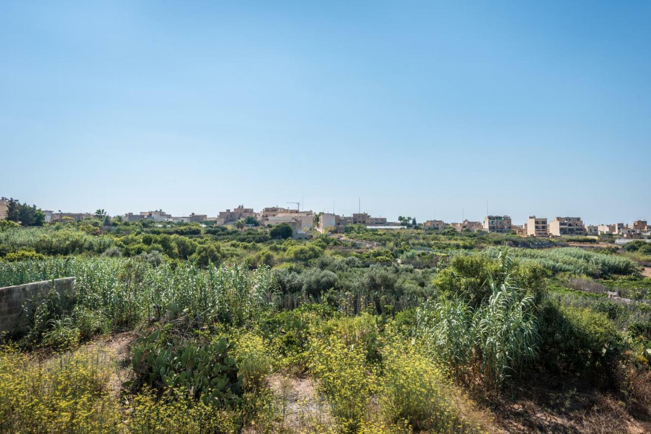 Sunset - Holiday Farmhouse With Large Private Pool In Island Of Gozo Nadur Exteriör bild